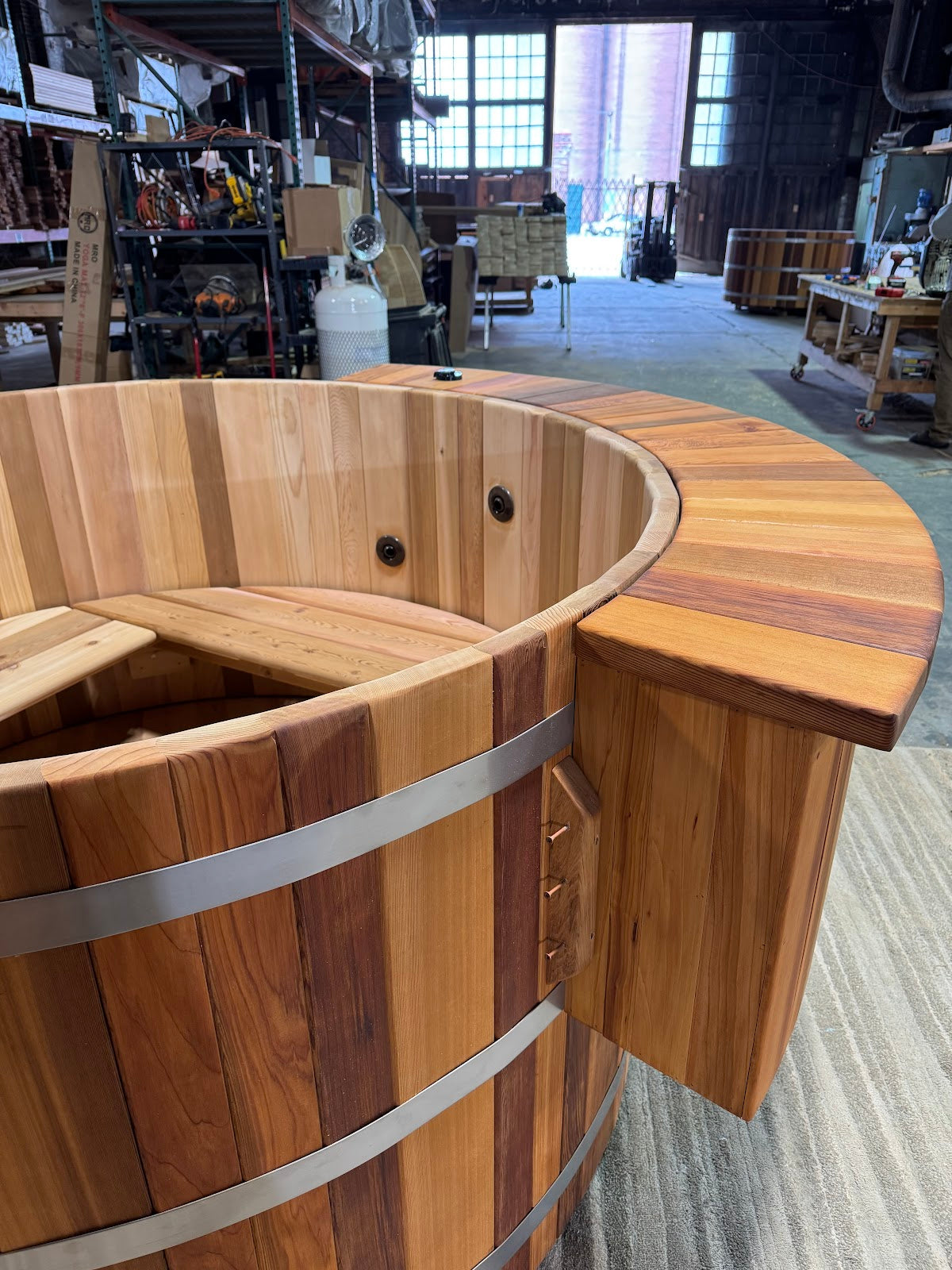 Surround Bench - 6' Tub