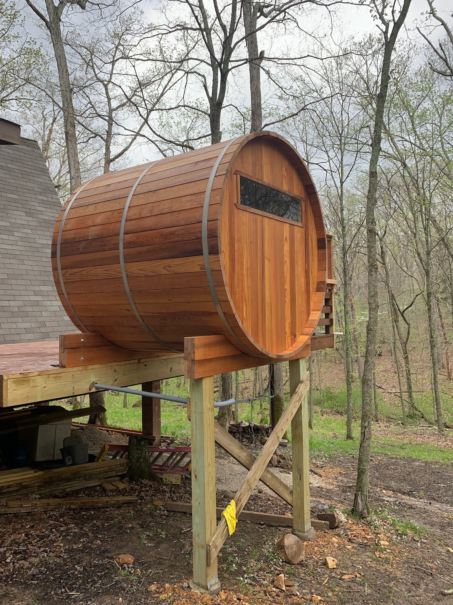 Barrel Sauna (Western Red Cedar) 6' x 6'